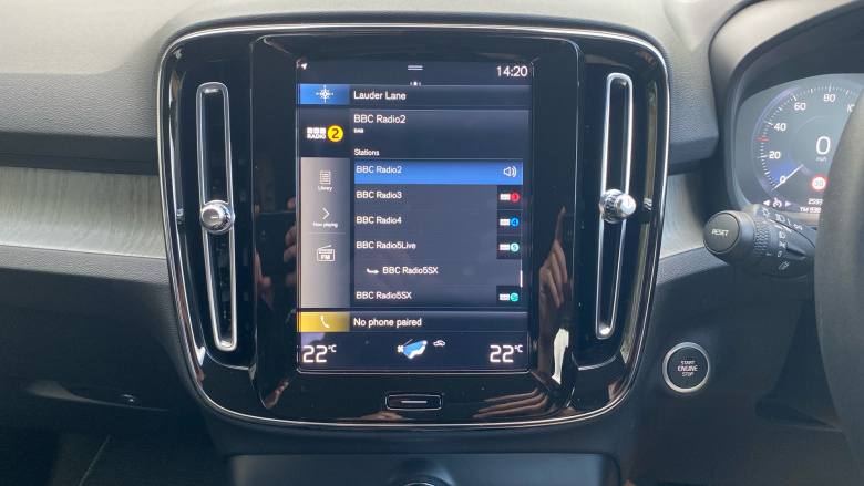 Volvo Xc40 2.0 B4P Inscription 5dr AWD Auto Petrol Estate